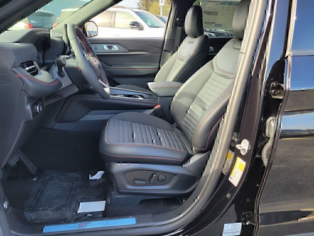 Thumbnail: 2026 Ford Explorer - 11