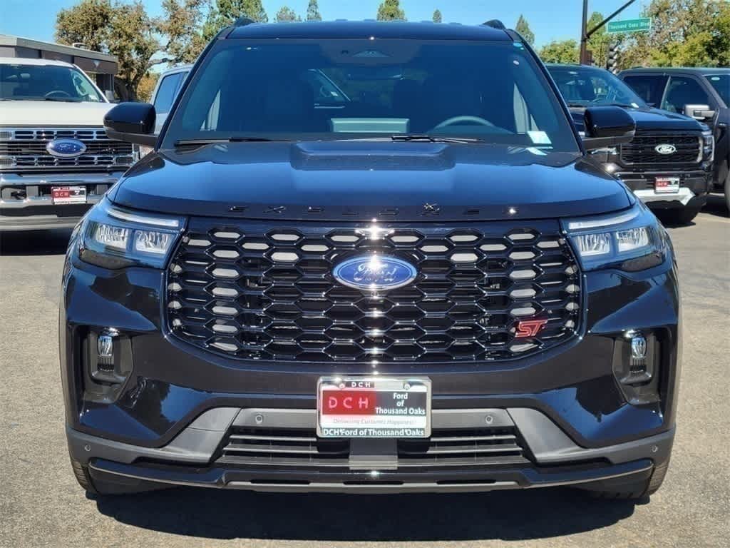 Thumbnail: 2025 Ford Explorer - 8