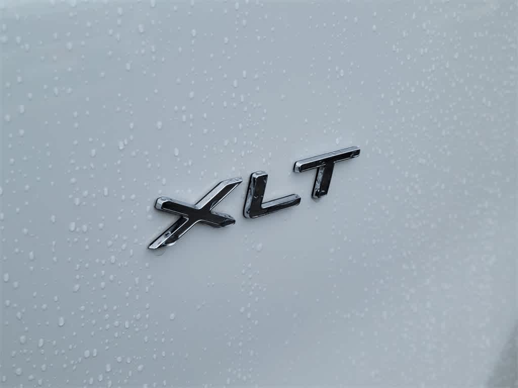 Thumbnail: 2020 Ford Econoline - 6