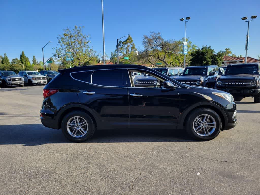 Thumbnail: 2017 Hyundai Santa Fe - 7