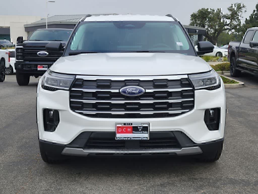 Thumbnail: 2026 Ford Explorer - 8