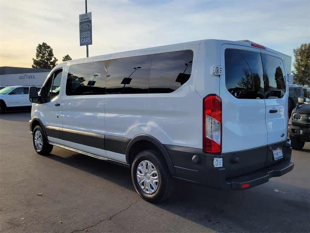 Thumbnail: 2015 Ford Transit Series - 3