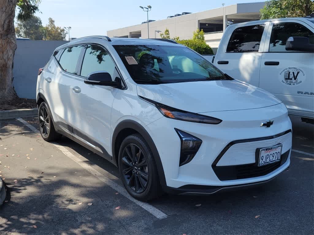 Used 2022 Chevrolet Bolt EUV Premier with VIN 1G1FZ6S03N4104944 for sale in Thousand Oaks, CA