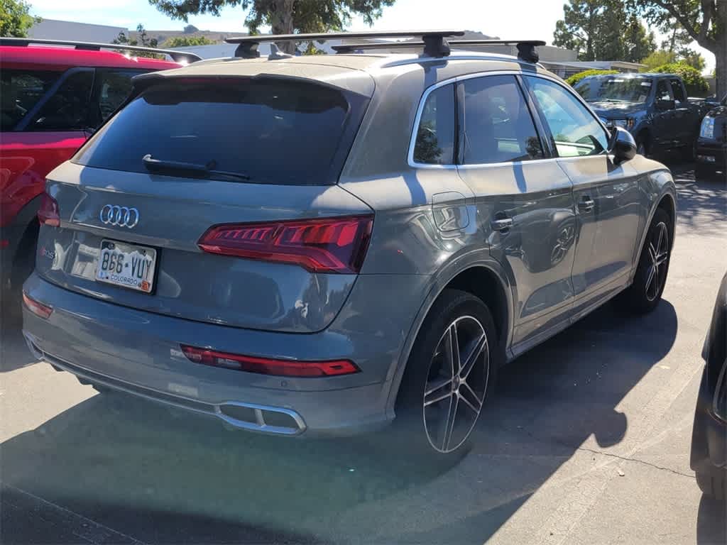 Thumbnail: 2020 Audi SQ5 - 7