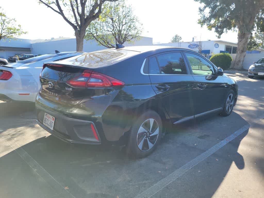 Thumbnail: 2018 Hyundai Ioniq - 6