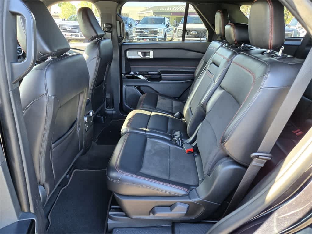 Thumbnail: 2022 Ford Explorer - 11