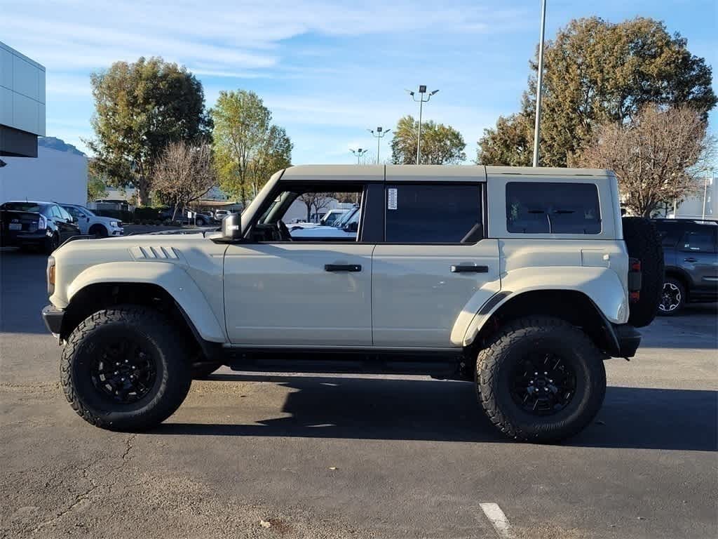Thumbnail: 2025 Ford Bronco - 2