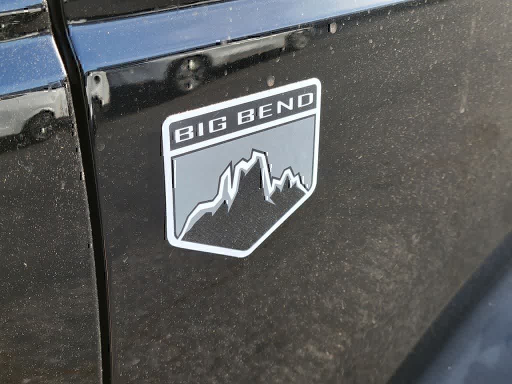 Thumbnail: 2026 Ford Bronco - 8