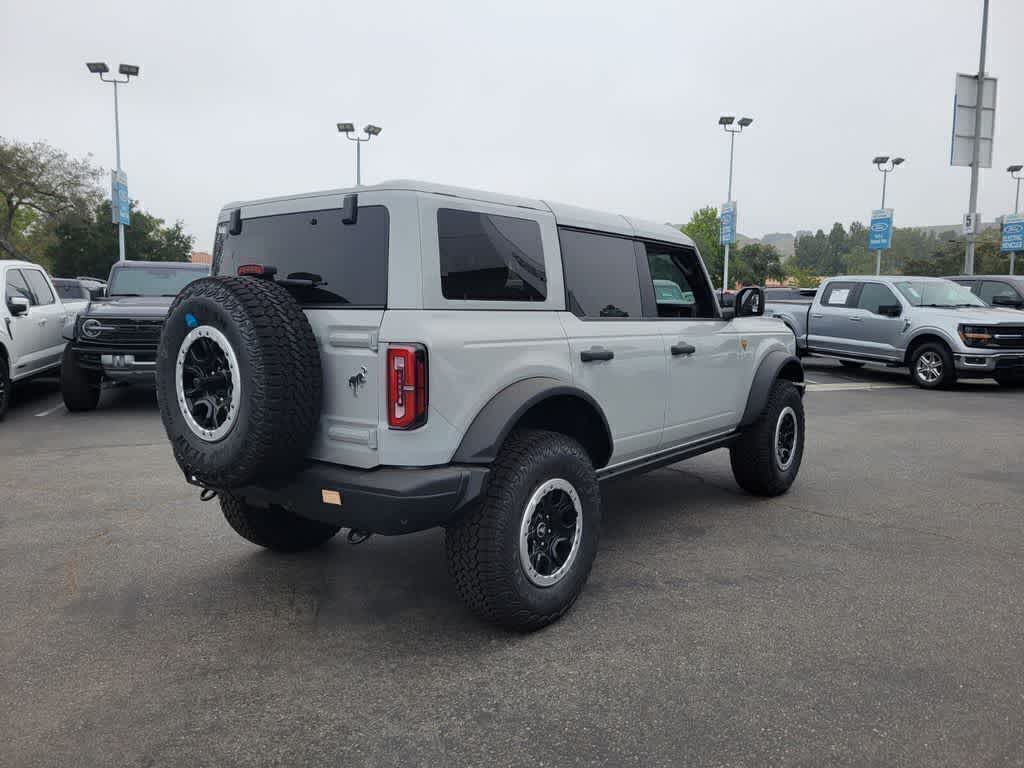 Thumbnail: 2026 Ford Bronco - 5