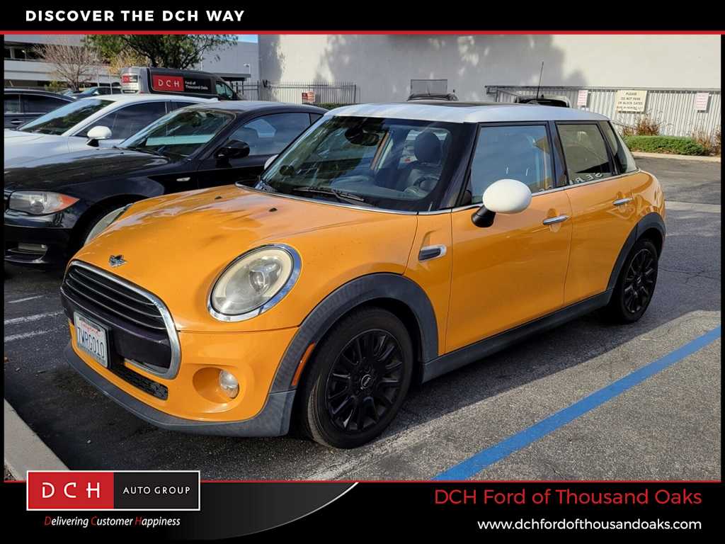 2016 MINI Cooper Hardtop 4 Door -
                  Thousand Oaks, CA
