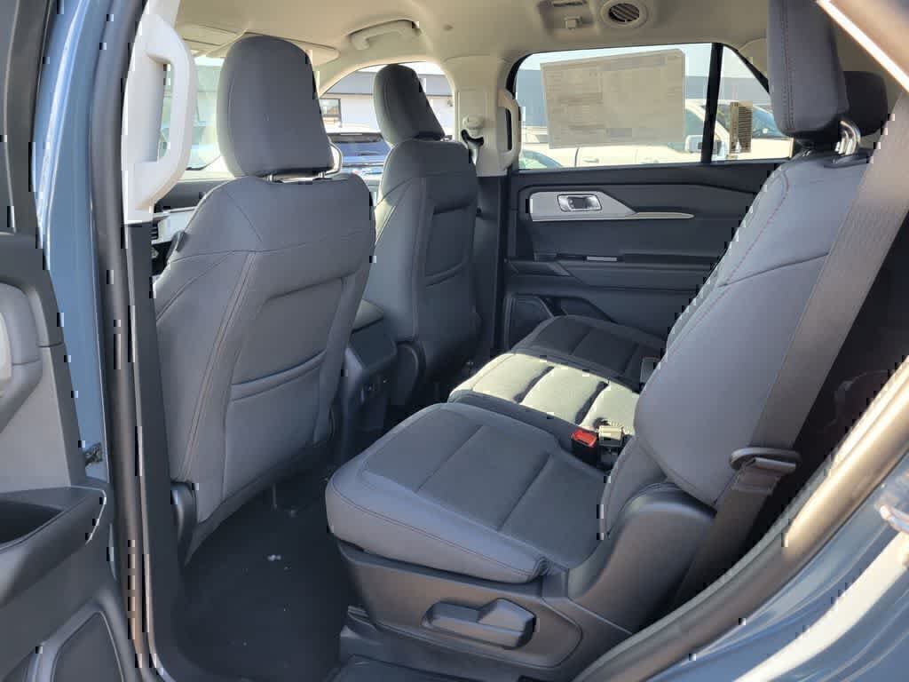 Thumbnail: 2026 Ford Explorer - 12