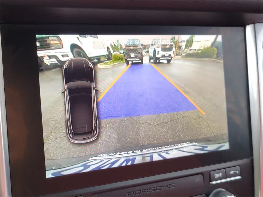 Thumbnail: 2017 Porsche Macan - 25