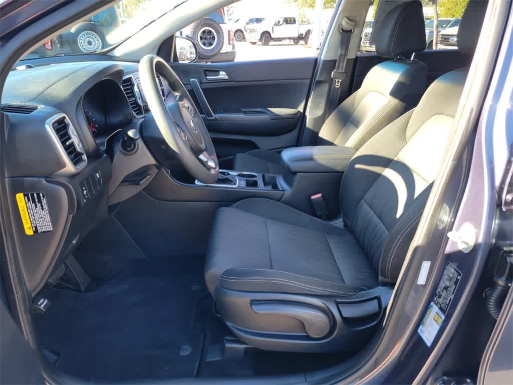 Thumbnail: 2017 Kia Sportage - 10