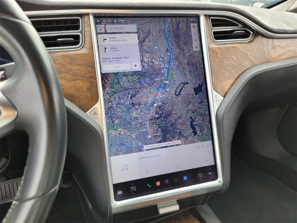2017 Tesla Model S  21