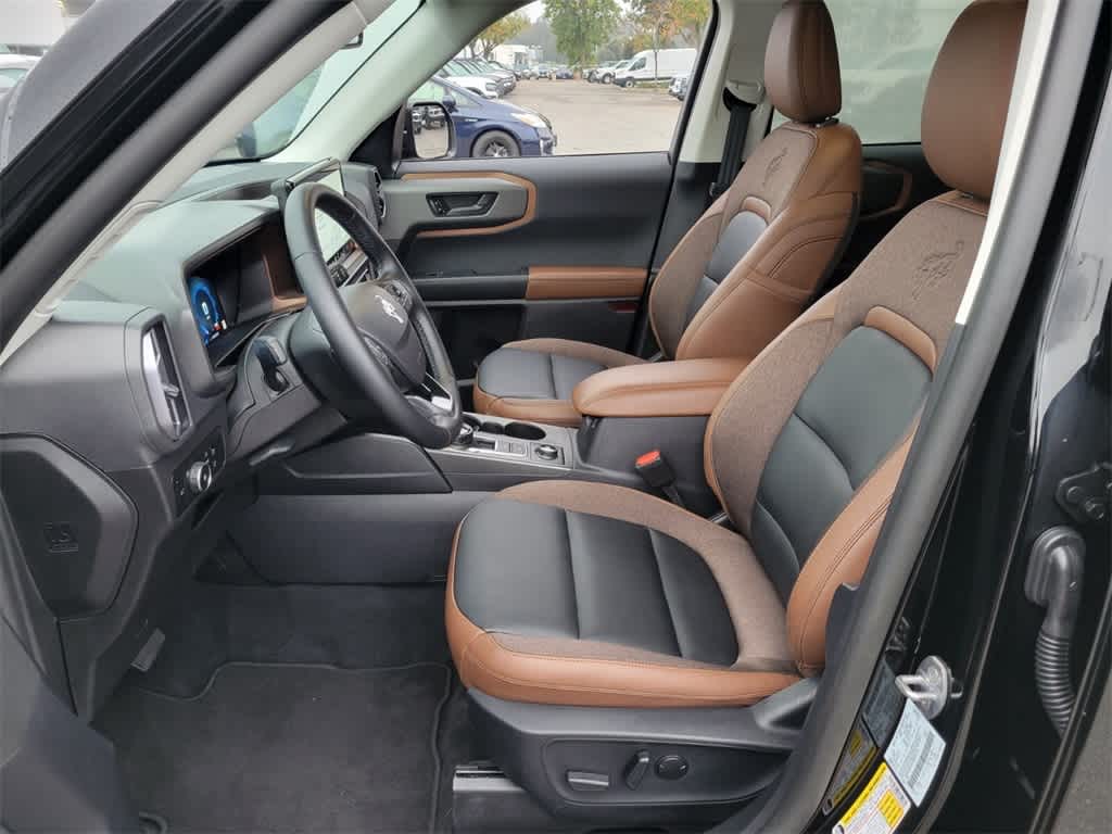 Thumbnail: 2025 Ford Bronco Sport - 10