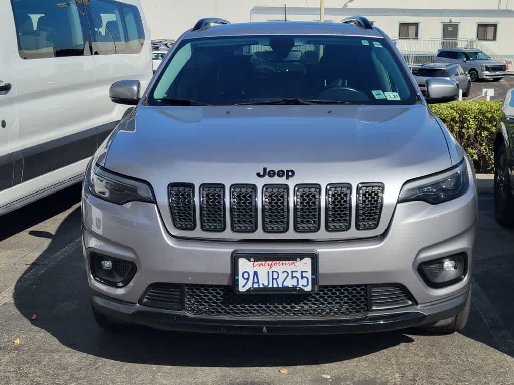 Thumbnail: 2019 Jeep Cherokee - 11