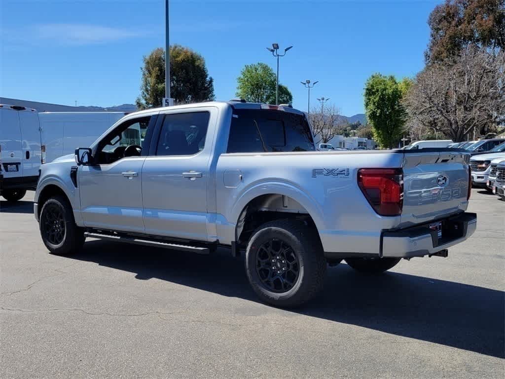 2025 Ford F-150 XLT photo 3