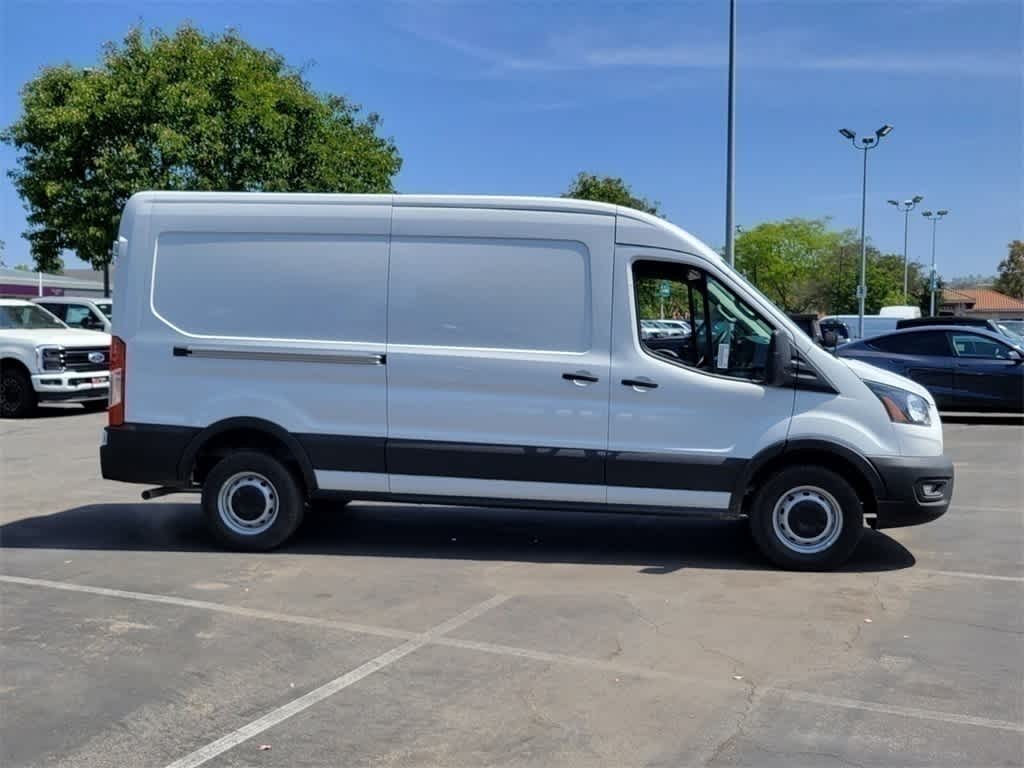 2025 Ford Transit 250