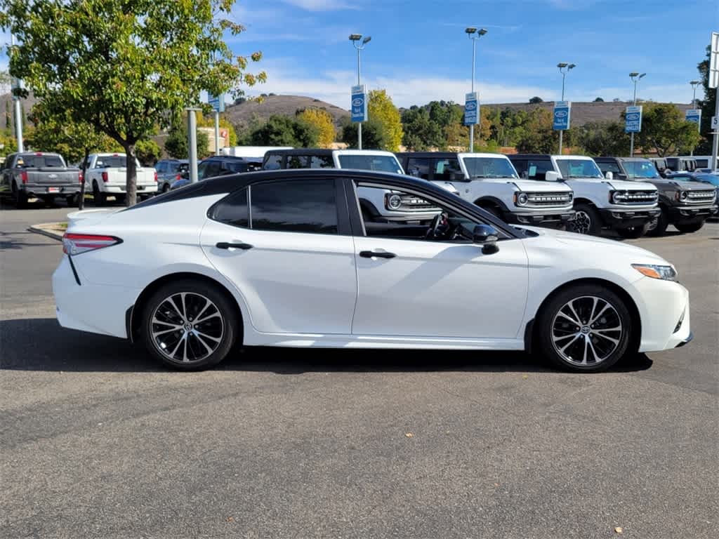 Thumbnail: 2019 Toyota Camry - 6
