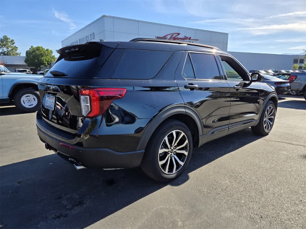 Thumbnail: 2022 Ford Explorer - 6