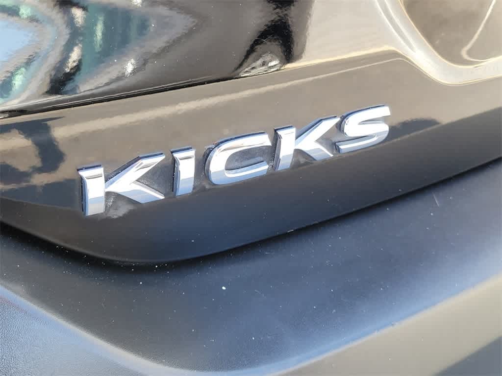 Thumbnail: 2018 Nissan Kicks - 6