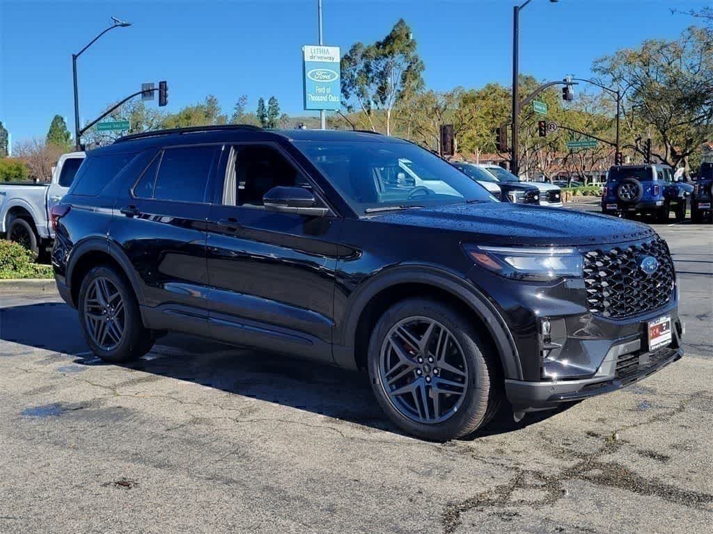 Thumbnail: 2026 Ford Explorer - 8