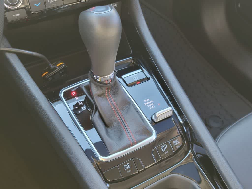 Thumbnail: 2022 Jeep Compass - 21