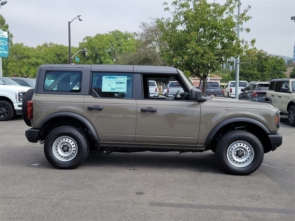 Thumbnail: 2025 Ford Bronco - 7
