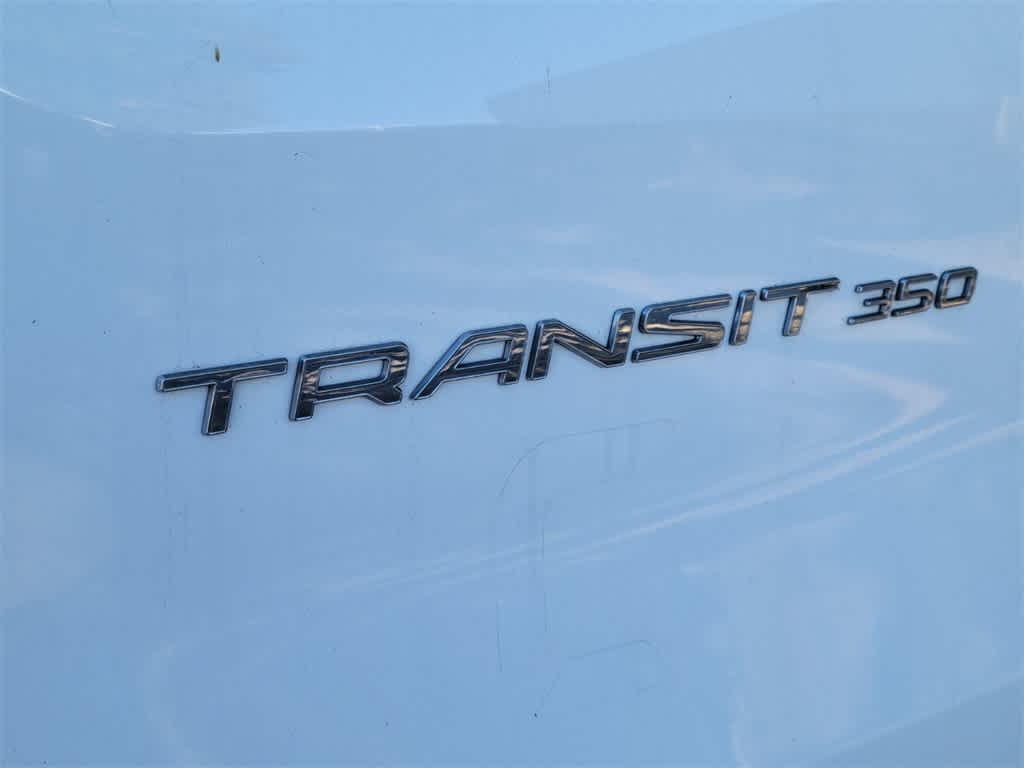 Thumbnail: 2022 Ford Econoline - 6