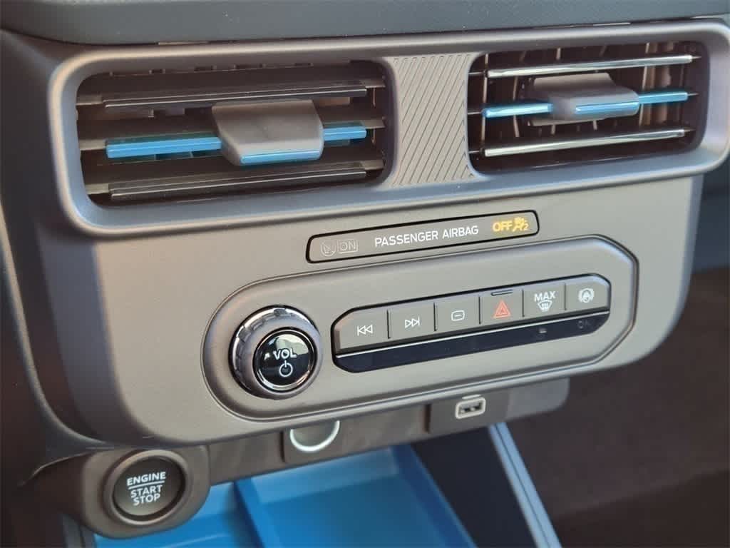 Thumbnail: 2026 Ford Maverick - 19