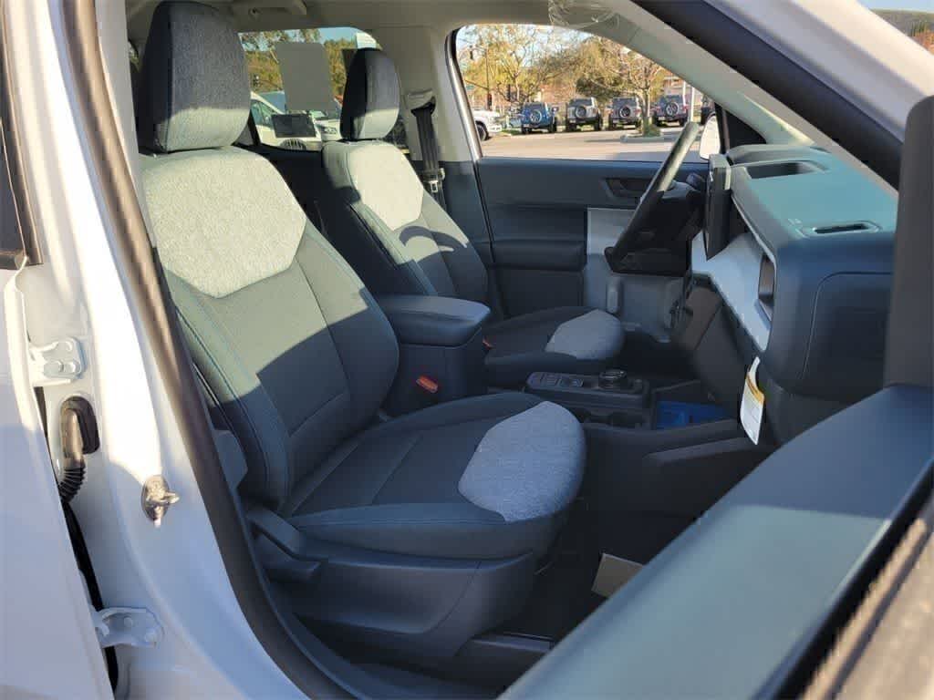 Thumbnail: 2026 Ford Maverick - 14