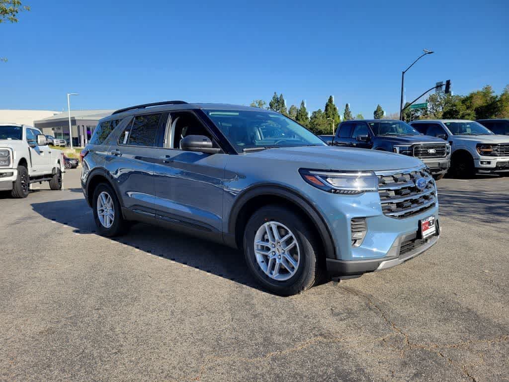 Thumbnail: 2026 Ford Explorer - 8