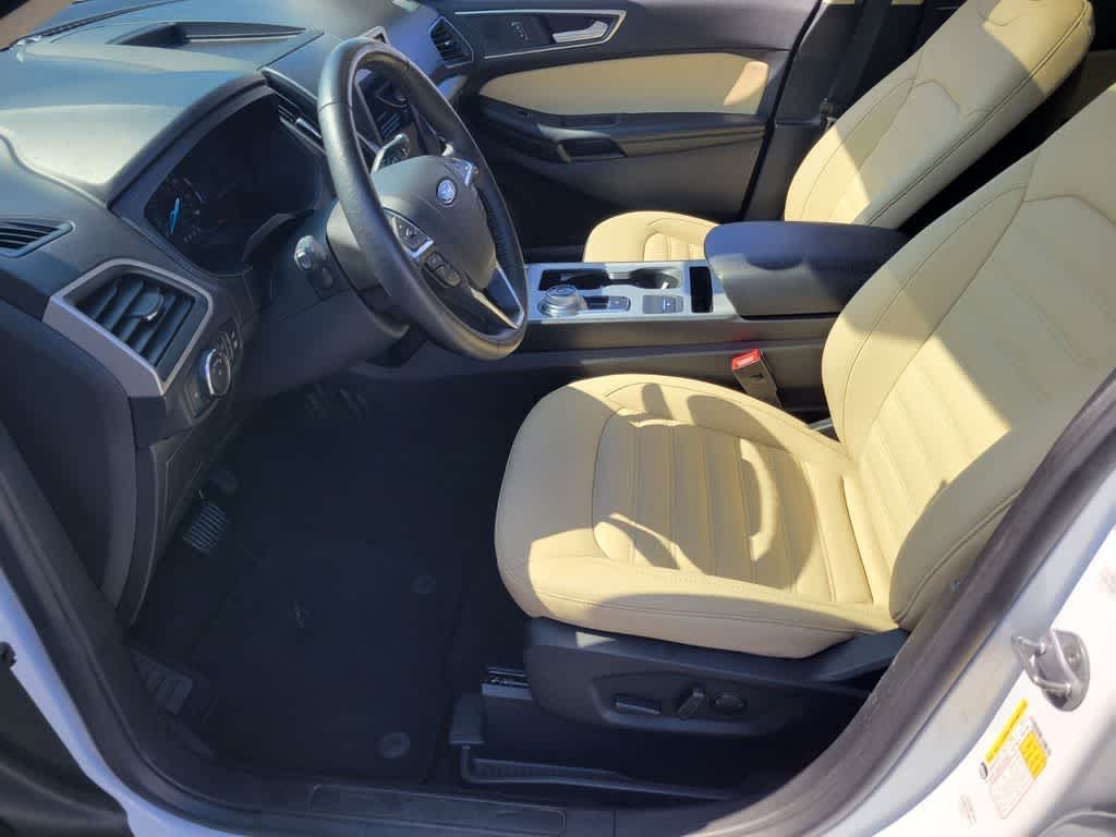 Thumbnail: 2022 Ford Edge - 10