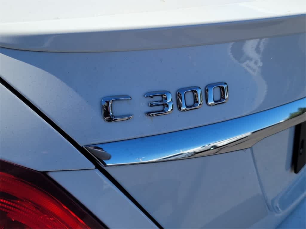Thumbnail: 2016 Mercedes-Benz C-Class - 7