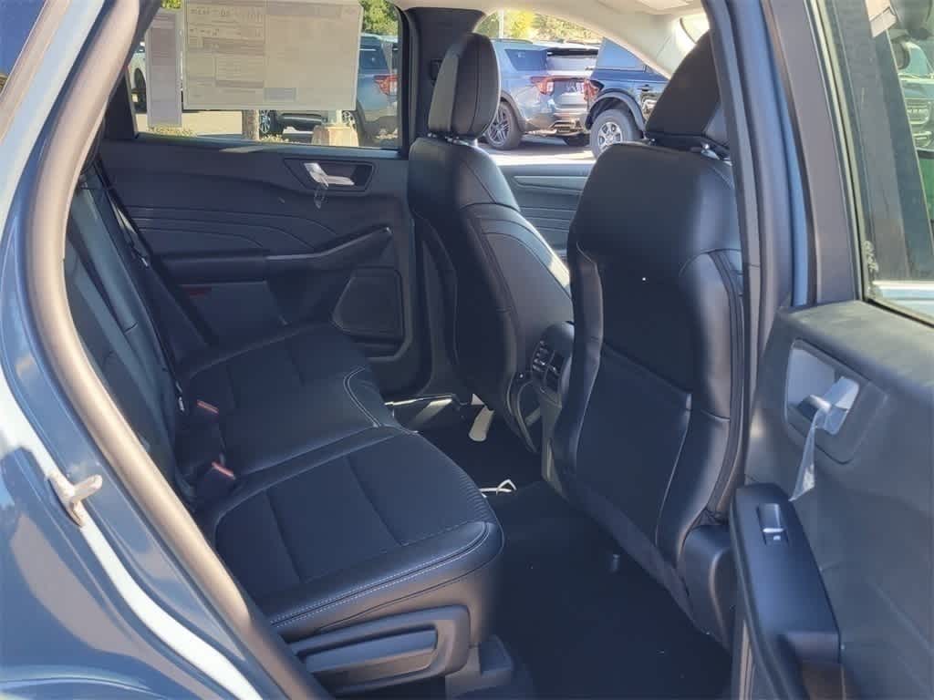 Thumbnail: 2025 Ford Escape - 13