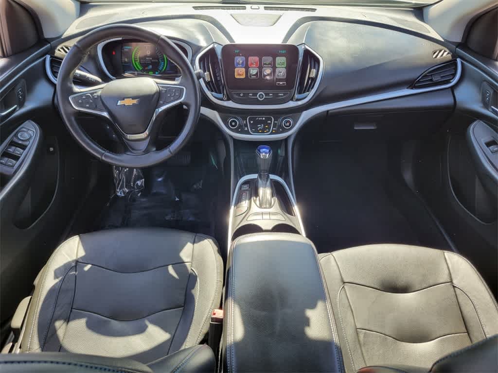 Thumbnail: 2017 Chevrolet Volt - 12
