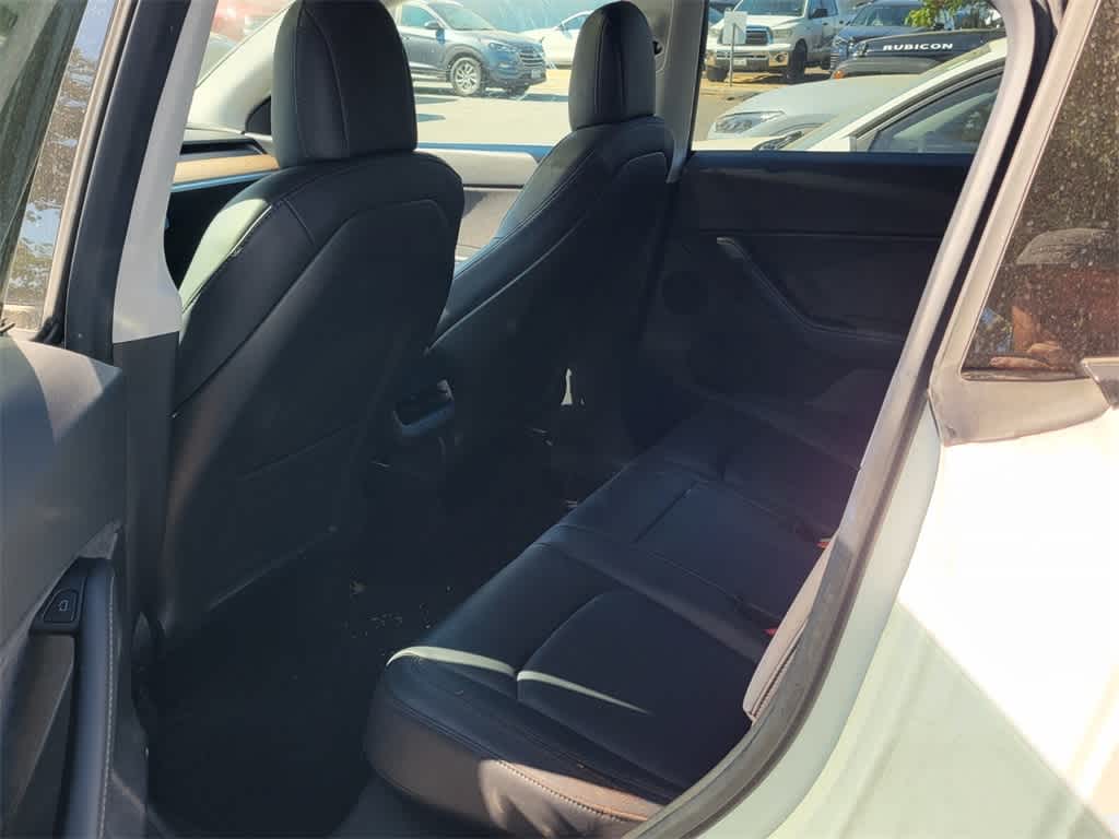 Thumbnail: 2021 Tesla Model Y - 4