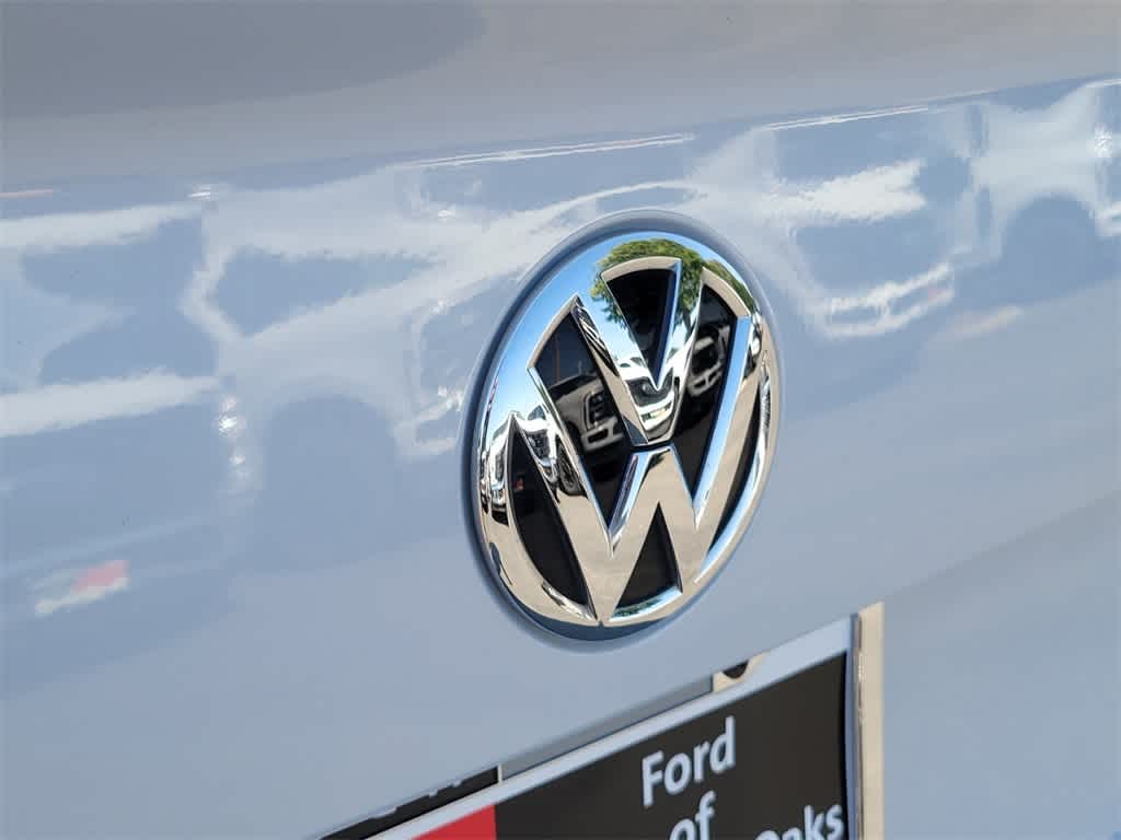 Thumbnail: 2019 Volkswagen Jetta - 3