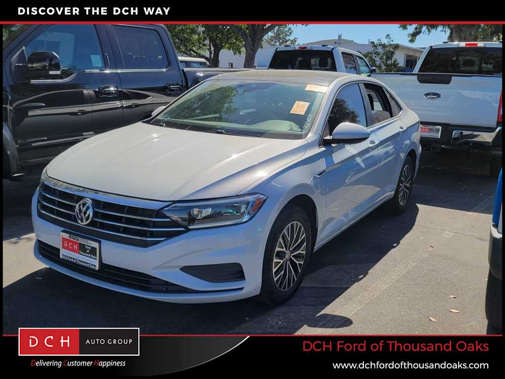 Thumbnail: 2019 Volkswagen Jetta - 1
