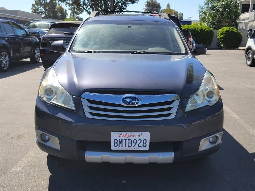 2011 Subaru Outback 2.5i Limited 12