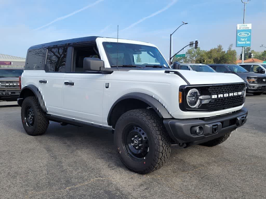 Thumbnail: 2026 Ford Bronco - 9