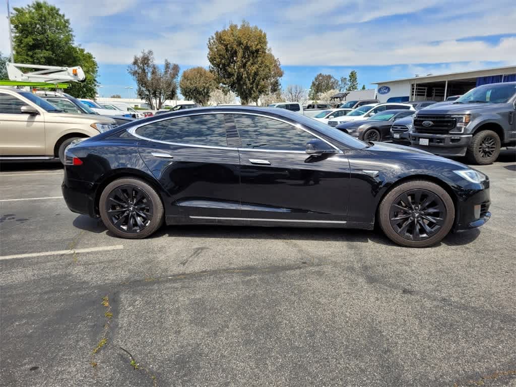 2016 Tesla Model S  7