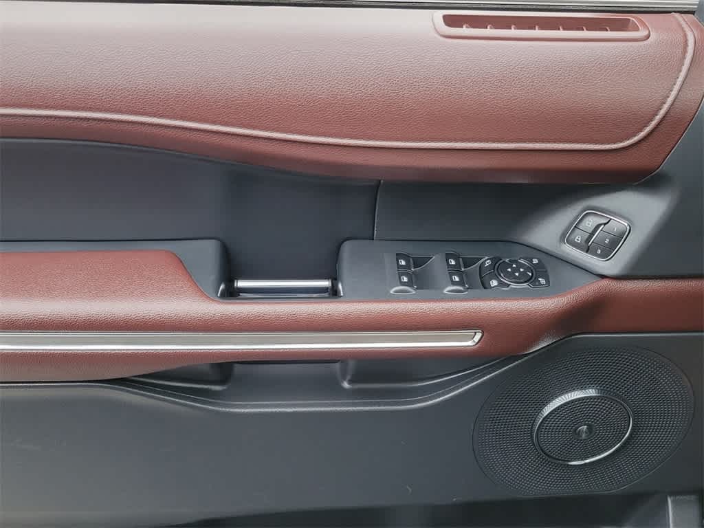 Thumbnail: 2023 Ford Expedition MAX - 20