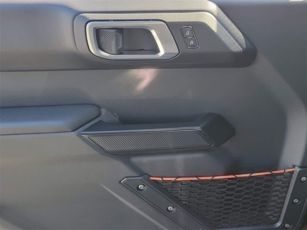 Thumbnail: 2025 Ford Bronco - 17