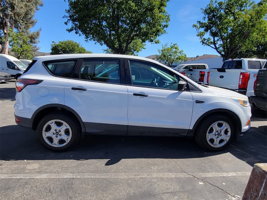 Thumbnail: 2017 Ford Escape - 9