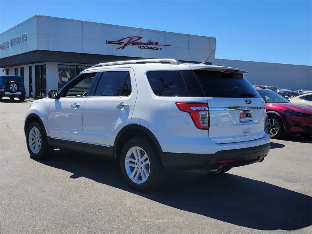Thumbnail: 2015 Ford Explorer - 3