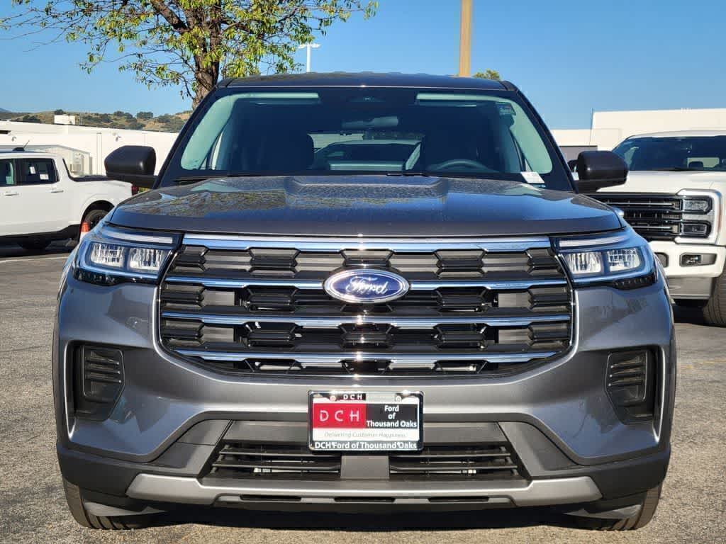 Thumbnail: 2026 Ford Explorer - 8
