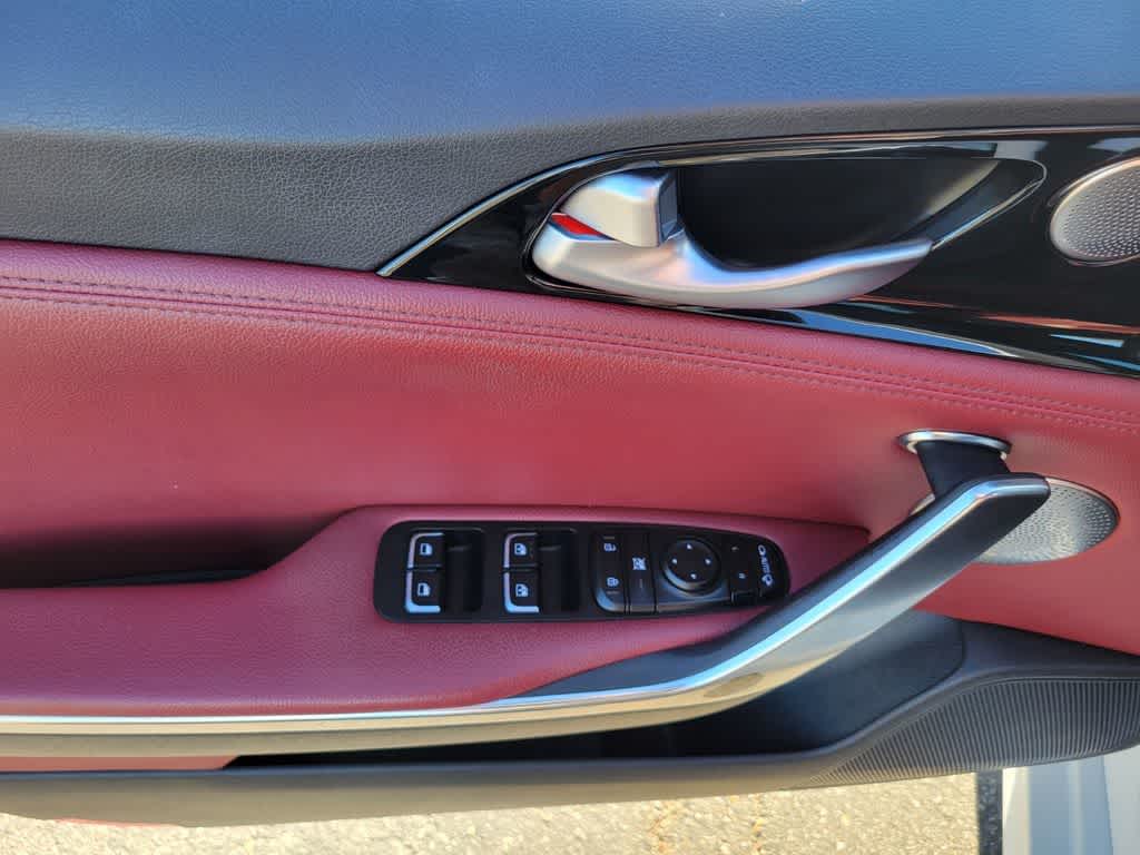 Thumbnail: 2022 Kia Stinger - 19