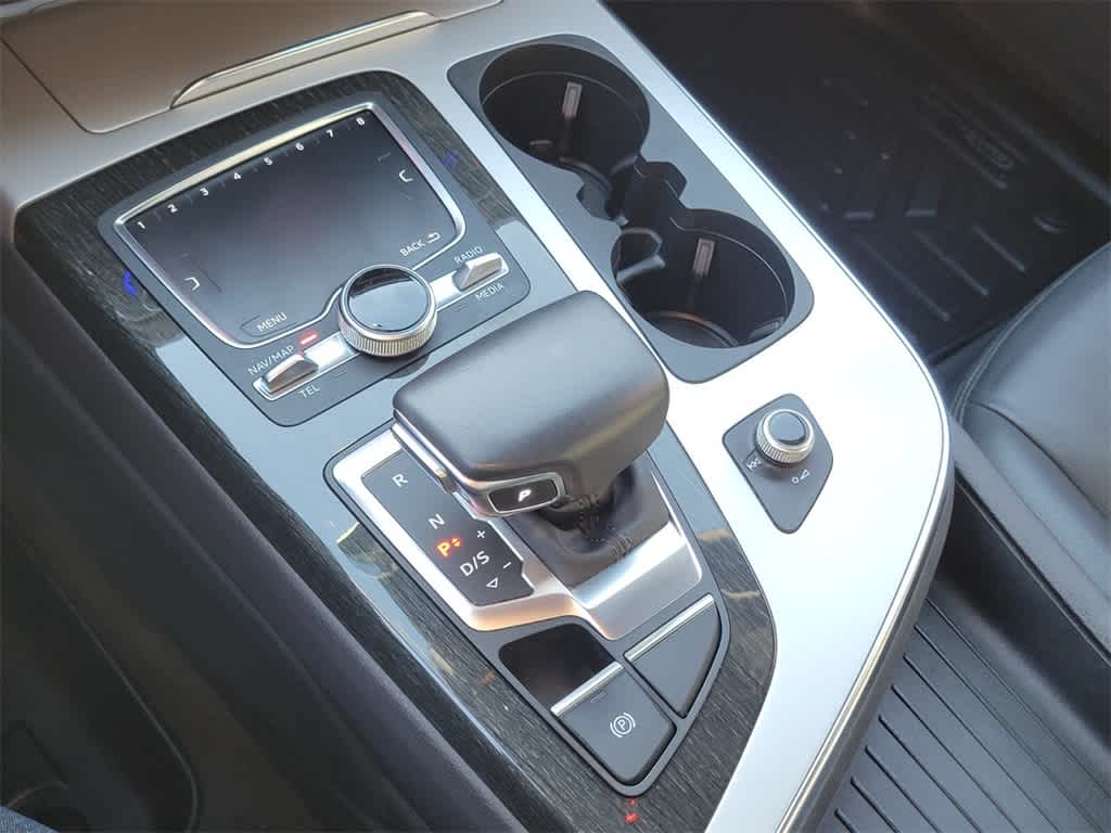 Thumbnail: 2019 Audi Q7 - 22