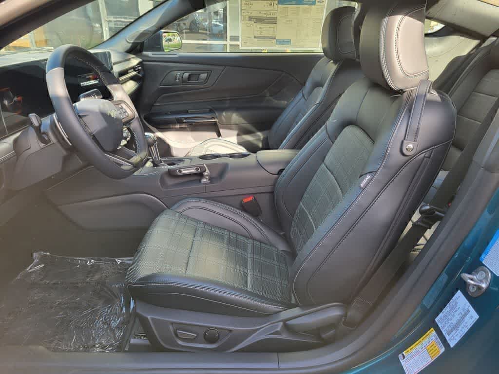 Thumbnail: 2026 Ford Mustang - 10